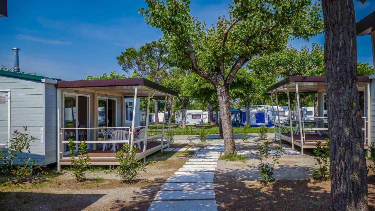 Camping Belvedere Lazise Ngoại thất bức ảnh